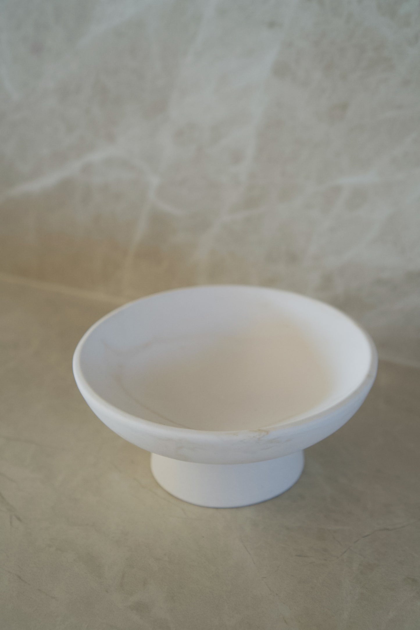 LINDA Pedestal Bowl