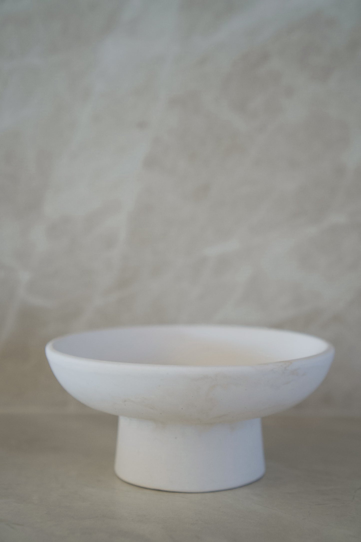 LINDA Pedestal Bowl