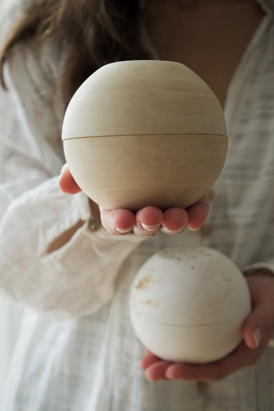 Sphere Palo Santo Holder