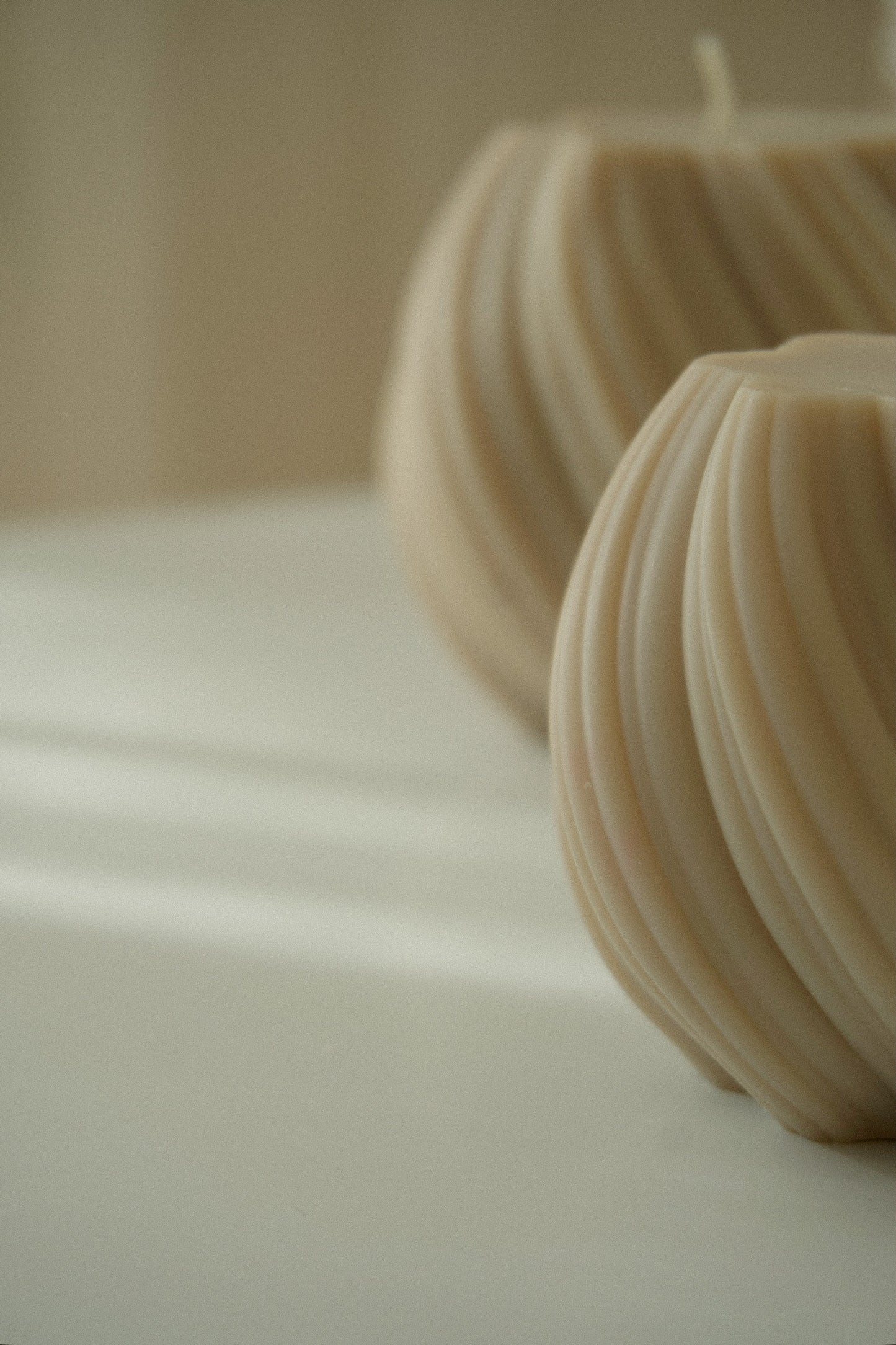 Soft Wave Pillar Candle