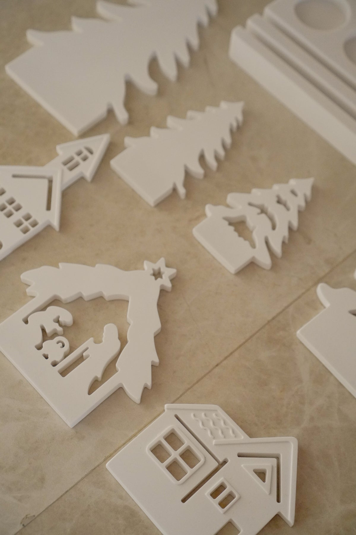 NOËL Modular Christmas Village & Nativity Scene