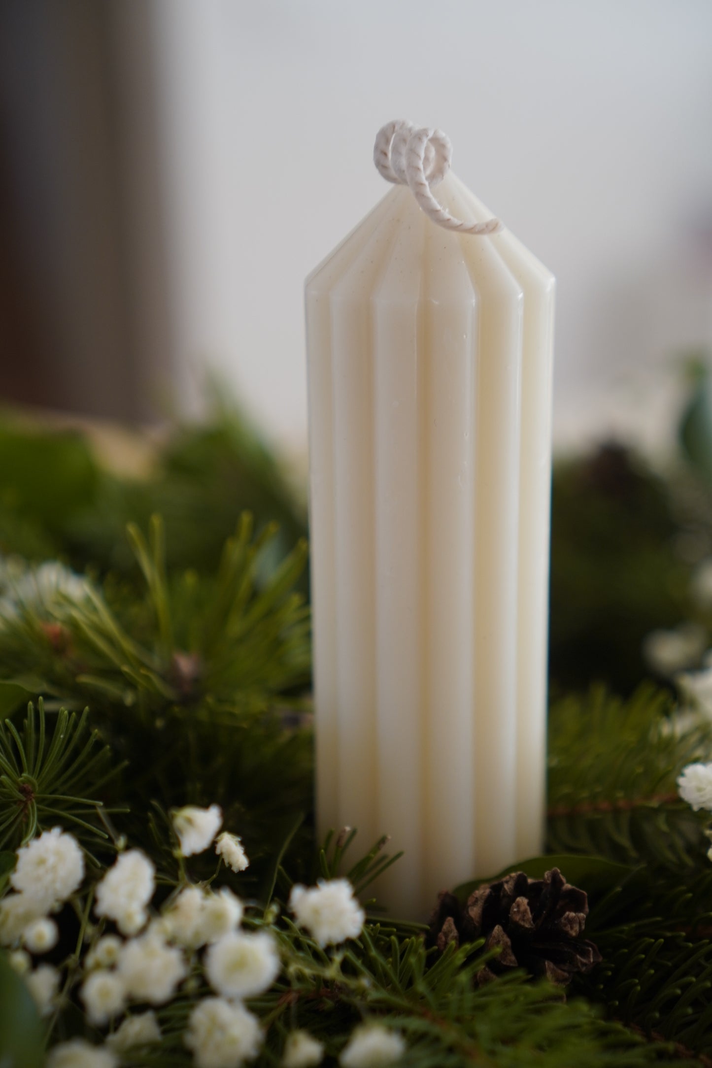 Minimal Pillar Candle